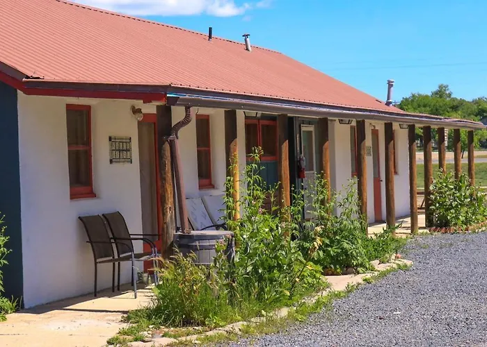 Cimarron Inn & Rv Park
