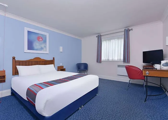 Travelodge Bedford Goldington Road