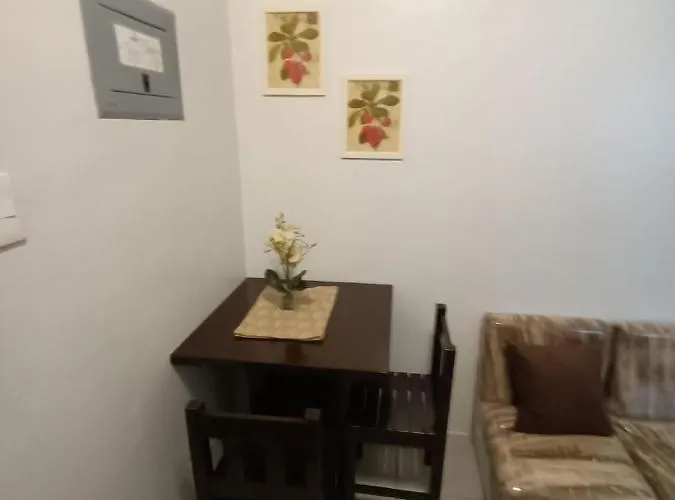 Six Floor Room 624, Ama Tower Residences