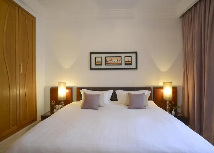 The Penthouse Suites Hotel