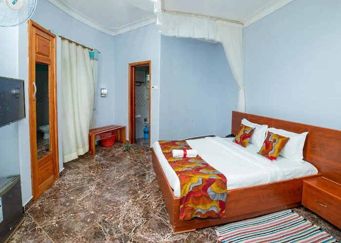 Entuiga Cottages