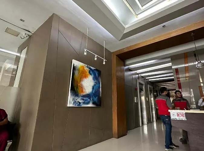 D'University Manila