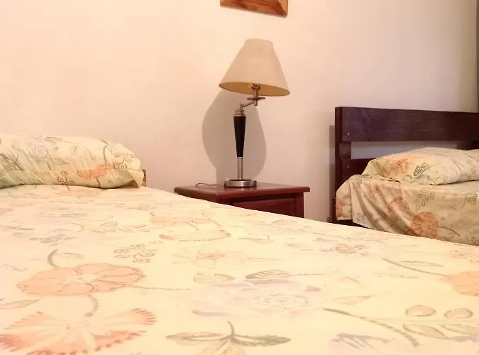 Chavenogue Hotel