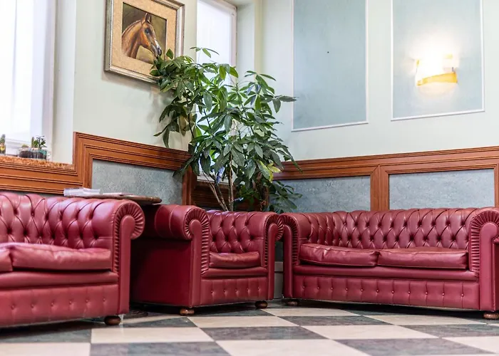 Hotel Mary