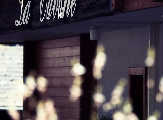 Boutique Hotel La Cabane