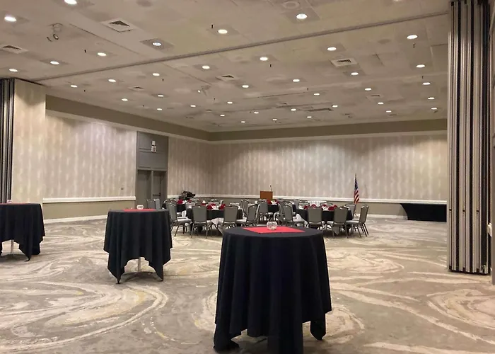 Doubletree By Hilton Tucson-Reid Park