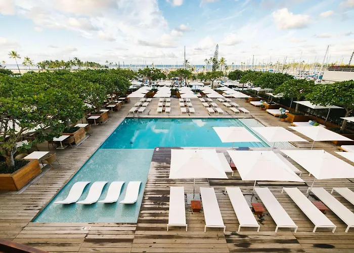 Hilton Vacation Club The Modern Honolulu