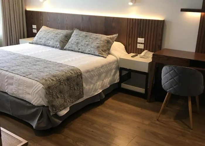 Hotel Ajavi