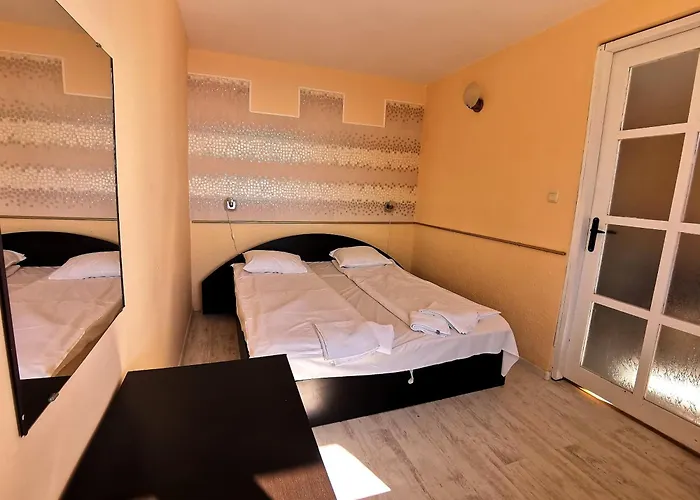 Family Hotel White House