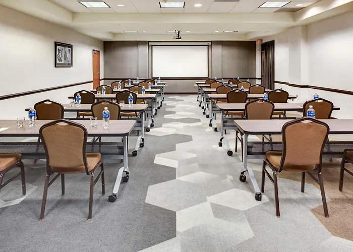 Hyatt Place Tampa Busch Gardens