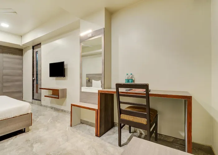 Hotel Desert Inn - Tharad