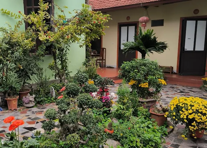 Tam Coc Lotus Flower Homestay