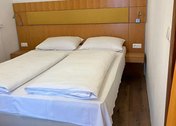 Hotel Post 12