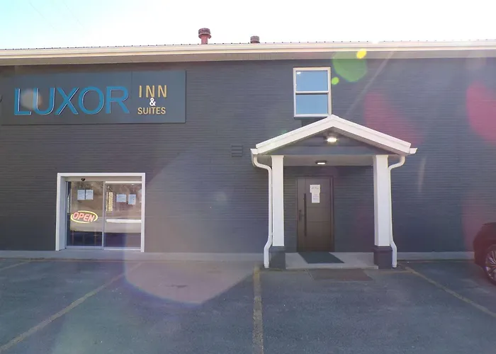 Luxor Inn & Suites, A Travelodge By Wyndham