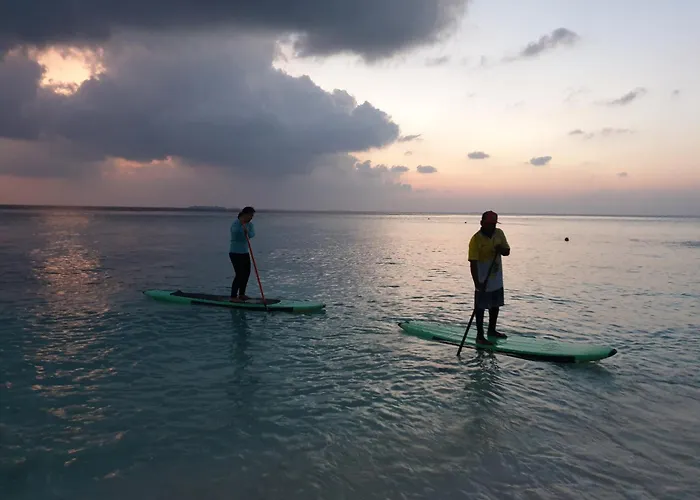 Island Luxury Fehendhoo