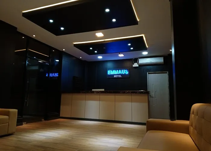 Emmaus condotel