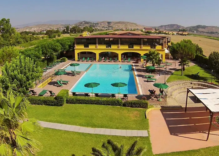 Marina del Marchese Beach Resort