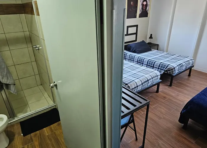 Hotel Sttiny Monterrey Tecnologico
