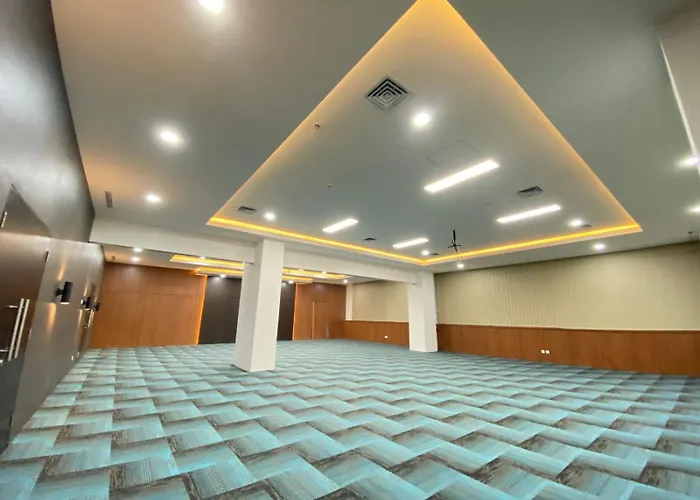Daima Suites Margonda