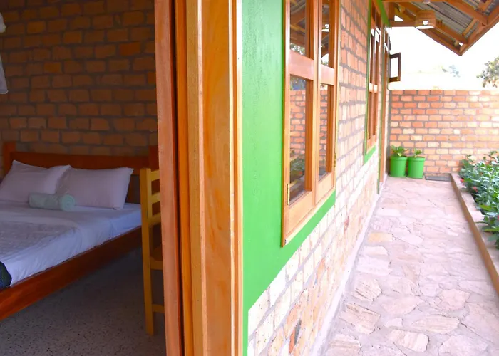 Iziba Lodge - Hoima