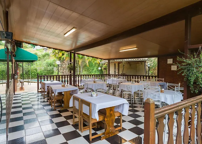 Hotel Serra Everest