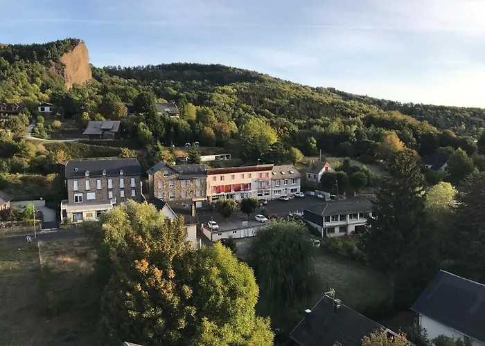 Hôtel Restaurant Le Grillon