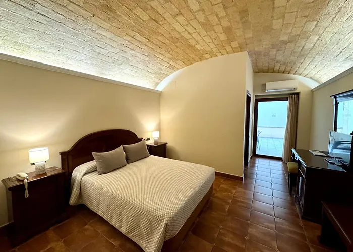 Hotel Kazar