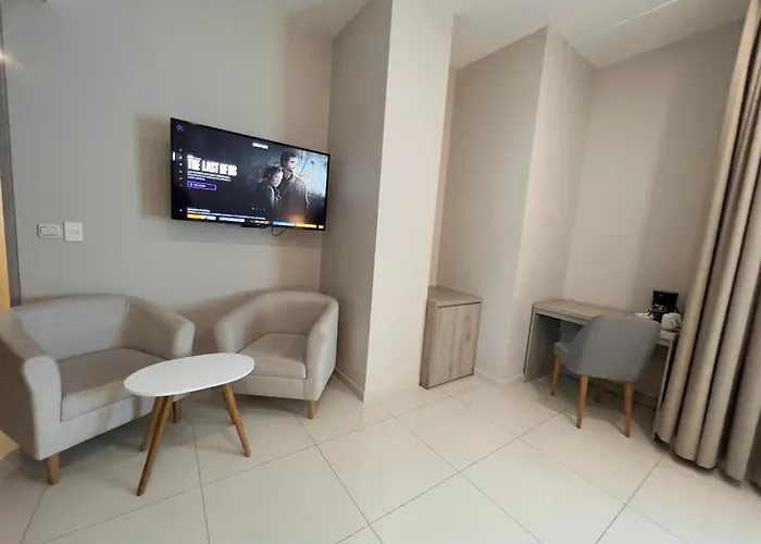 Hotel Dorado Plaza Alto Prado