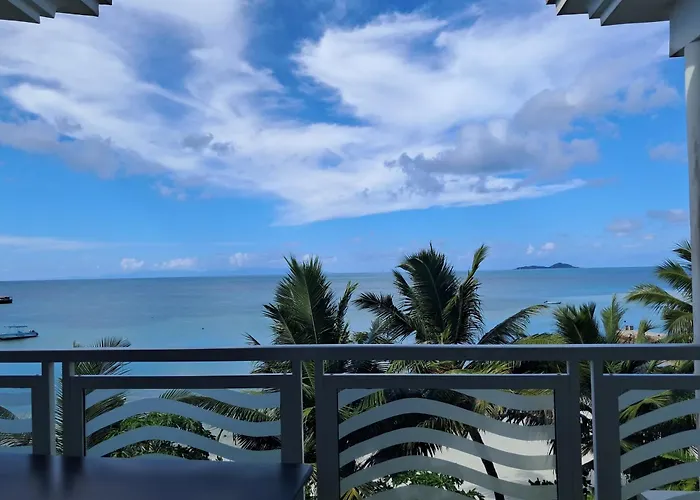 Diamond Plaza