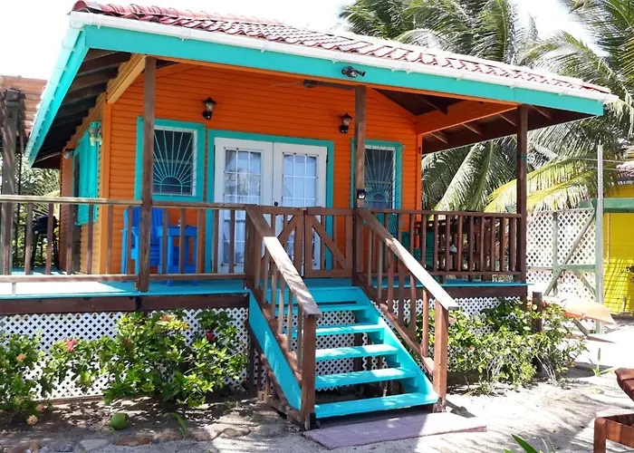 Coco'S Beachfront Cabanas