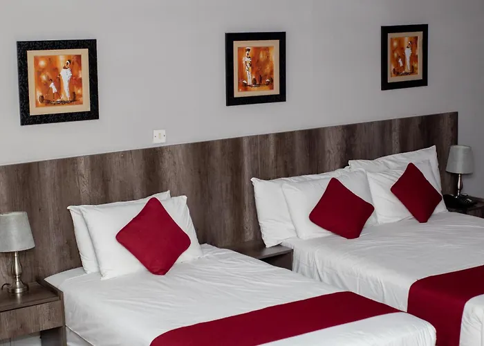 Platinum Hotel