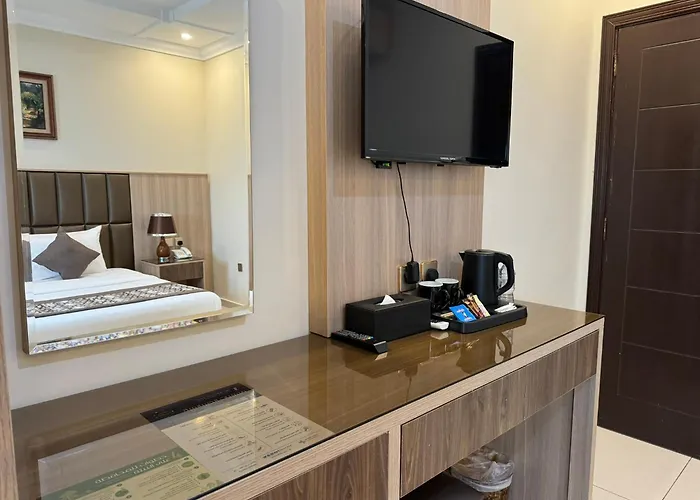 Primotel Suites As Salamah