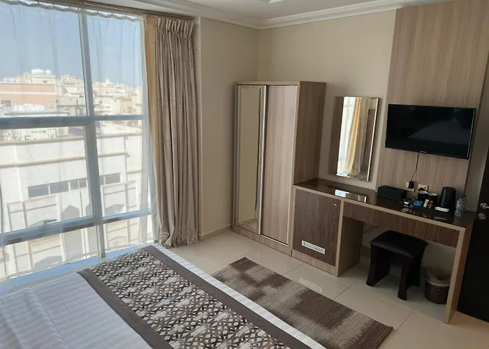 Primotel Suites As Salamah