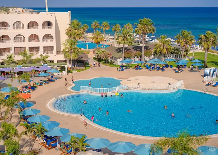 Khayam Garden Beach Resort&Spa