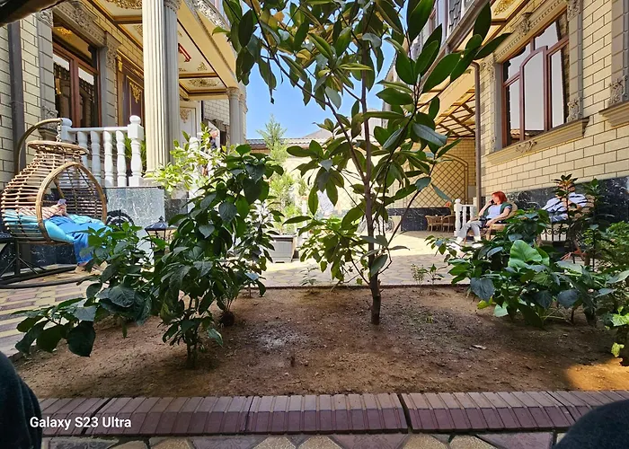 Hotel Sharq