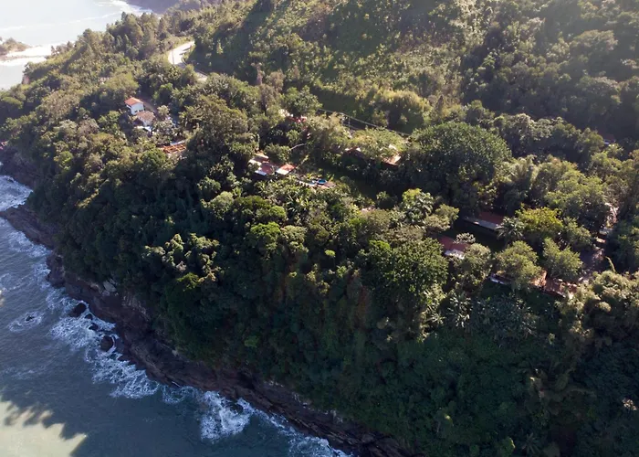Ilha de Toque Toque Eco Hotel