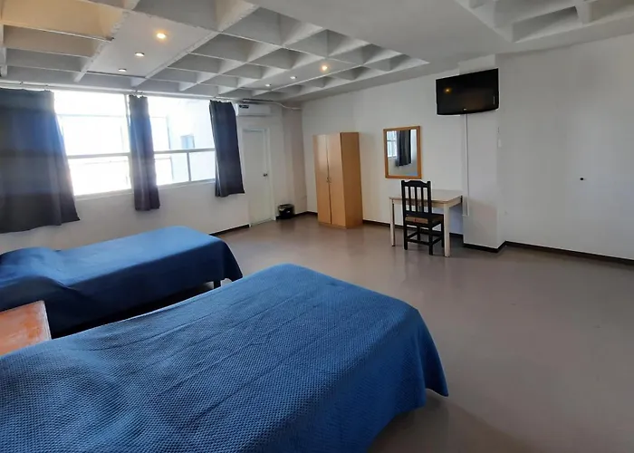 Hotel Allende 104