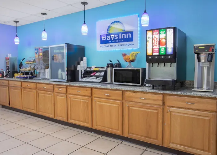 Travelodge By Wyndham Livonia Canton Novi Detroit Area