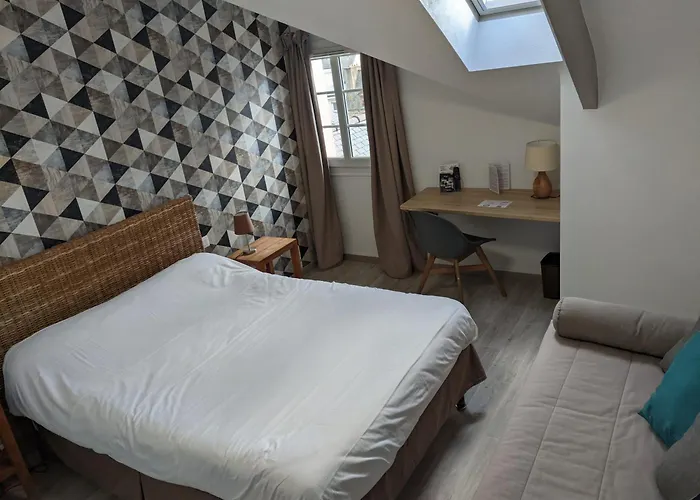 Contact Hotel - Hotel Le Lion D'Or Lamballe