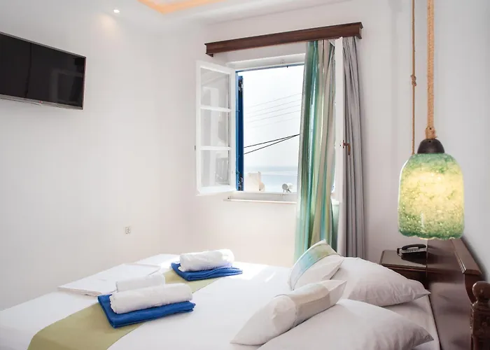 Adonis Hotel Naxos