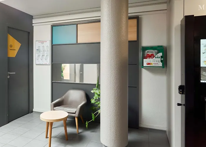 B&B Hotel Evry Lisses 1