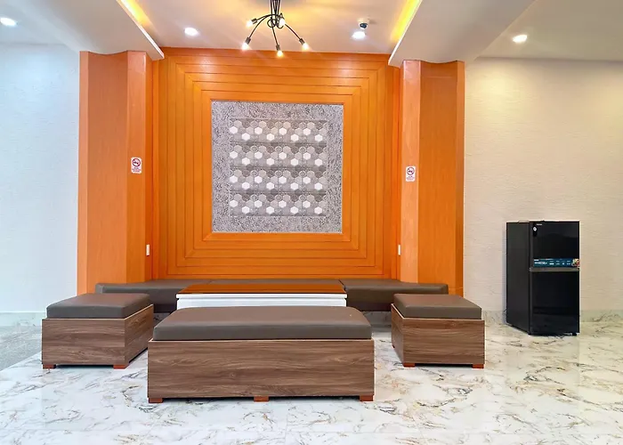 Milanesa Hotel And Apartment