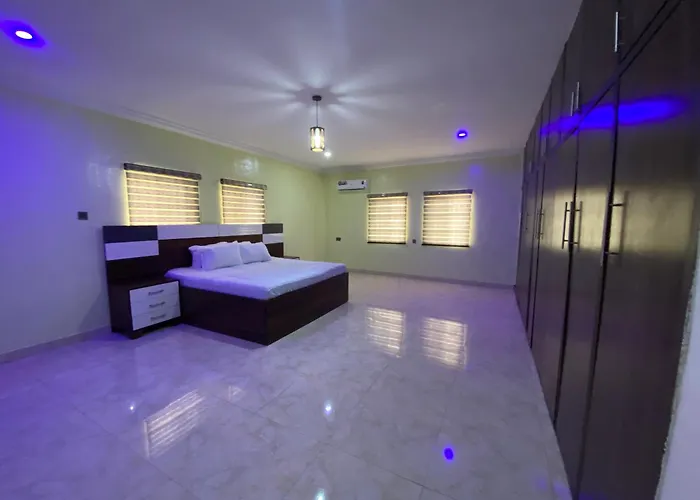 Mok Apartments & Suites