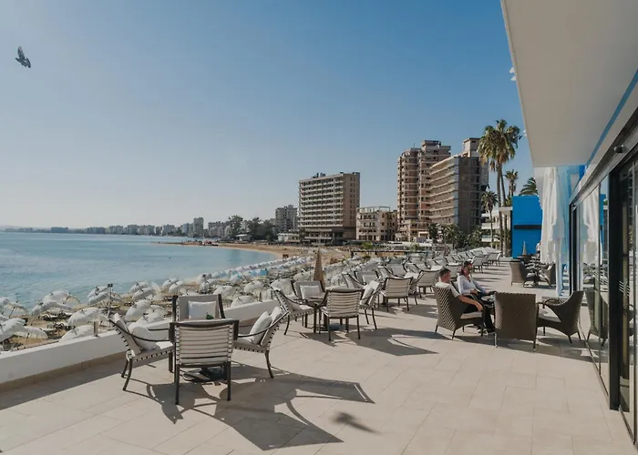 Arkin Palm Beach Hotel