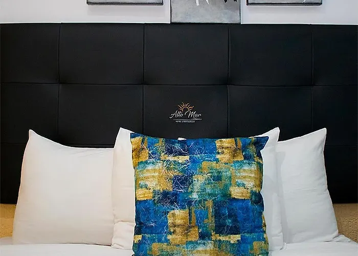 Hotel Alto Mar