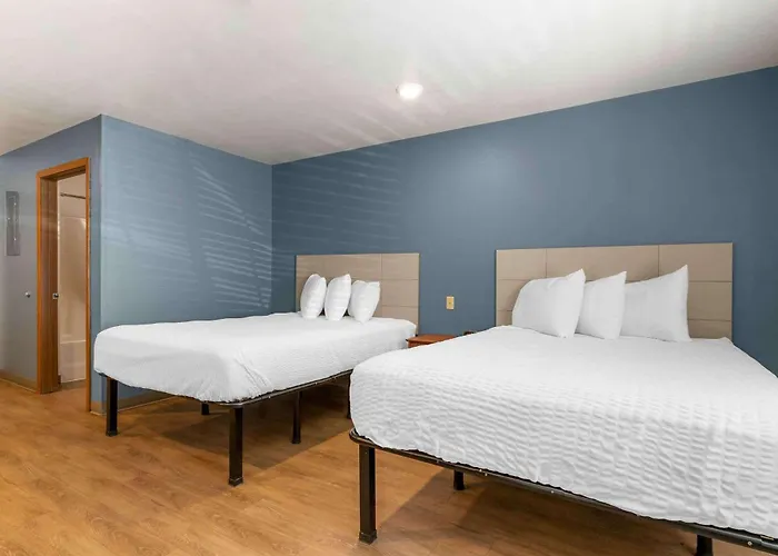 Woodspring Suites Fayetteville I-49