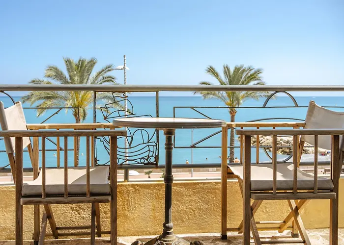Hotel Du Bord De Mer "Le Vanille"