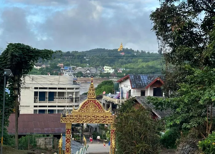 Thadan Guest House