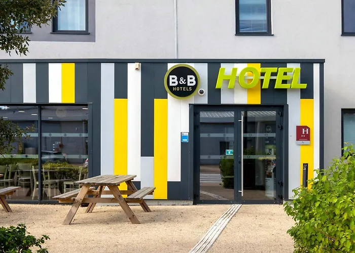 B&B Hotel Niort Marais Poitevin Est