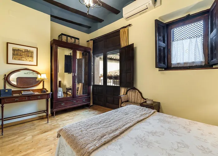 Hotel Los Leones - Adults Only